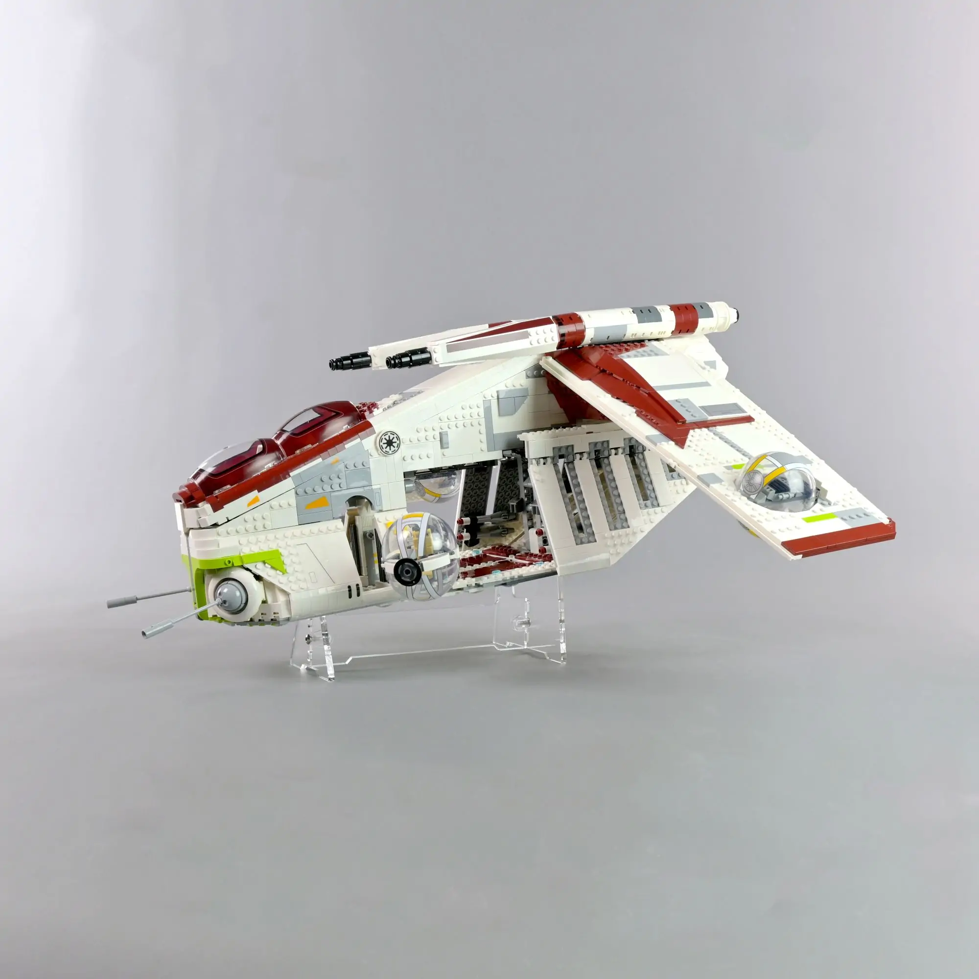  Lego Star Wars Republic Gunship 75309 UCS Display